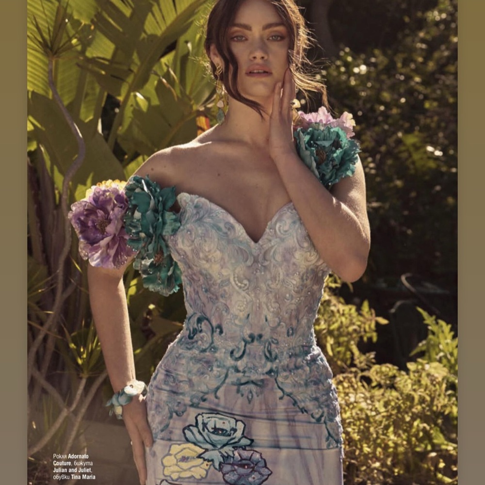 Adornato Couture One Of A Kind Custom Painted Gown By David Woodland